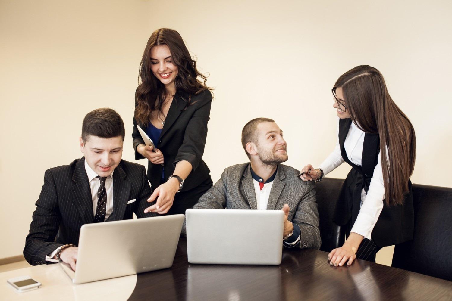 Professional providing Thailand bookkeeping services for expats